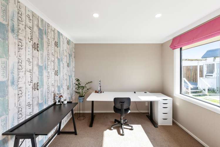 7 Medallion Court Kelvin Grove_15