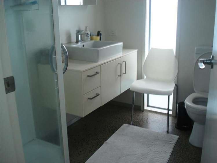 9 Surfers Avenue Waihi Beach_16