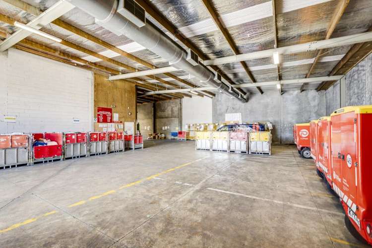 309 Avenue Road East Hastings Central_5