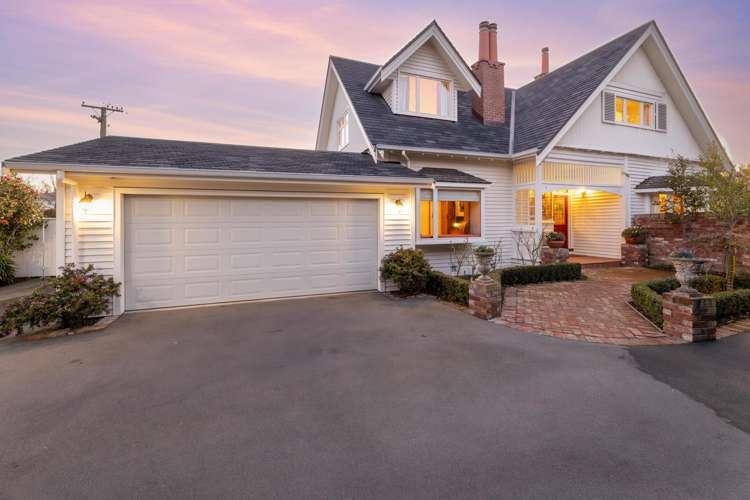 69 Office Road Merivale_23