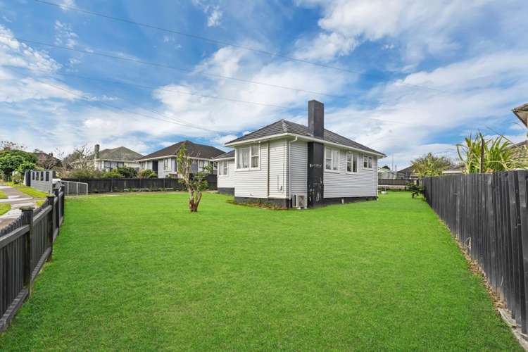 104 Fisher Cresent_0