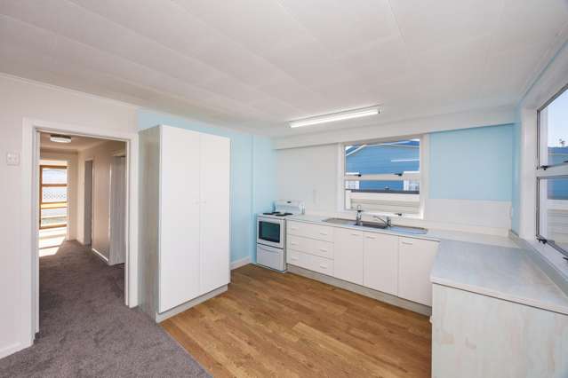 1 Warren Street Foxton Beach_4