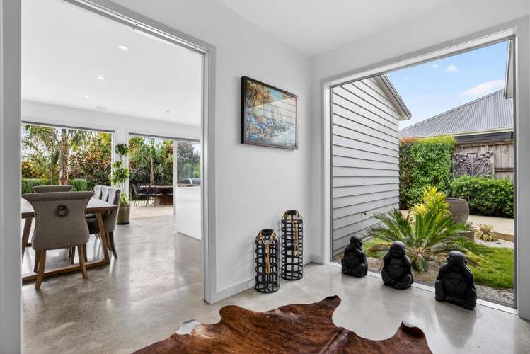 6 Giarni Place Karaka_16