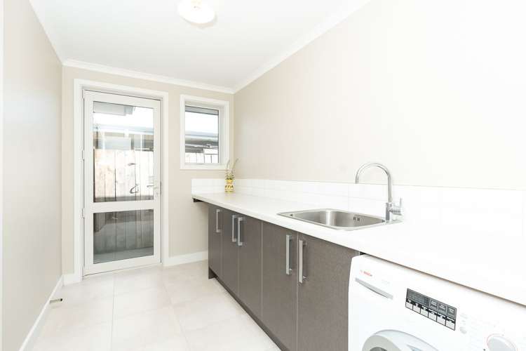 15 Sirius Crescent Rototuna North_17