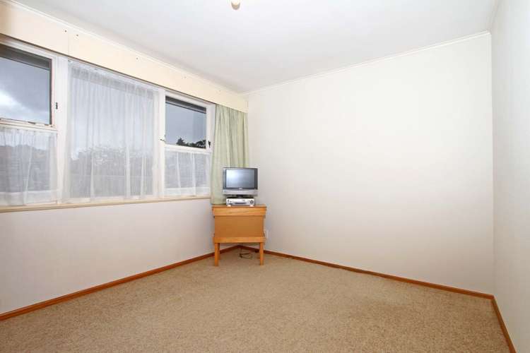 8 Maybelle Place Kelston_13