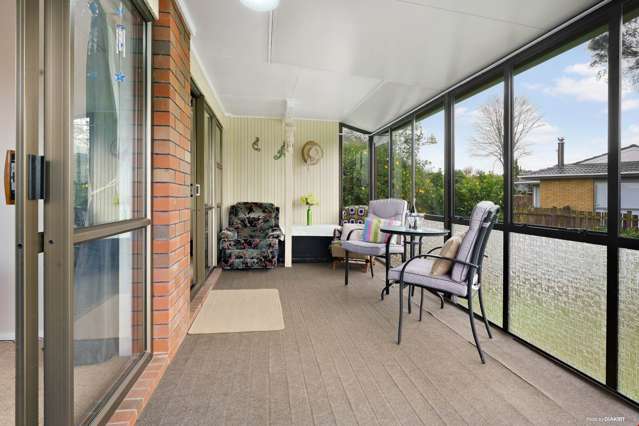 18 Muirfield Street Wattle Downs_3