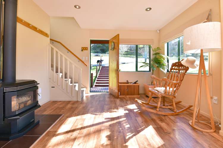 81 Fiddlers Hill Road Puhoi_11