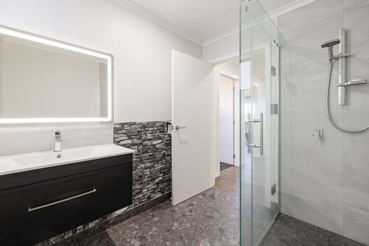 27 Keerangi Place Rototuna North_22