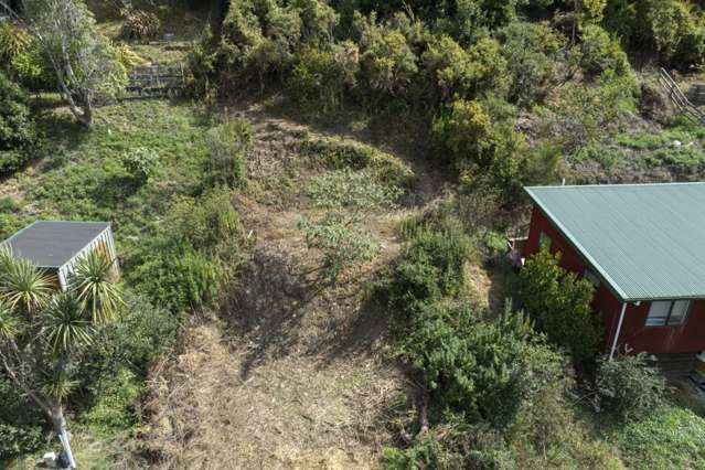 Nature, Birdsong, Idyllic Valley Setting!