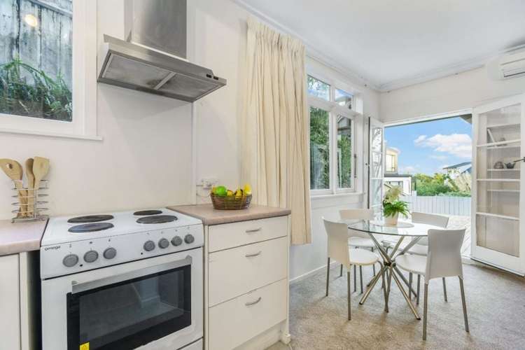 78 Seaview Road Castor Bay_5