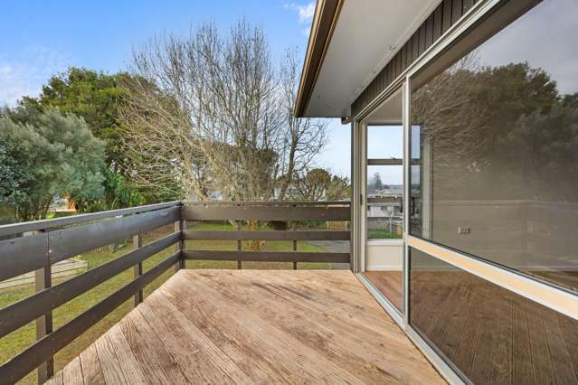 96 Reeves Road Pakuranga Heights_3