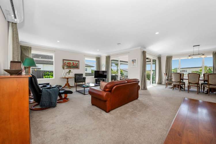 93 Liberty Crescent Beachlands_5