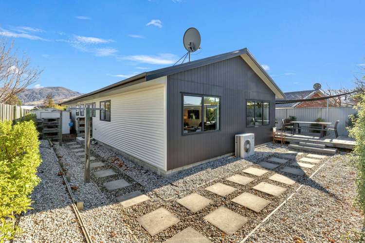 100 Barry Avenue Cromwell_22