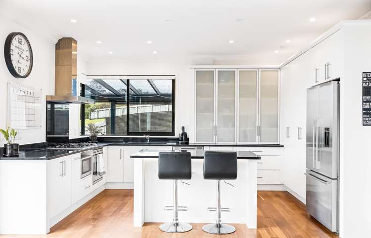 48 Roberta Crescent Orewa_2