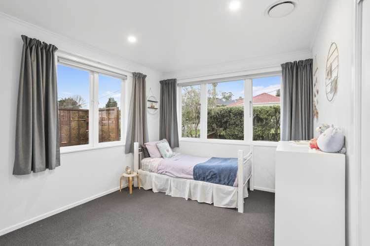 5 Castaing Crescent Te Atatu South_13