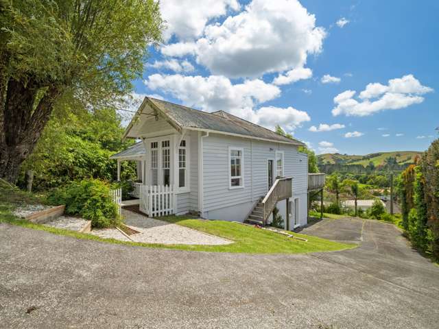 4 Rautawhiri Road Helensville_1