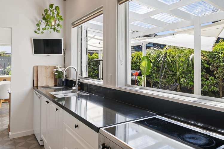 17 Phoenix Avenue Hokowhitu_10