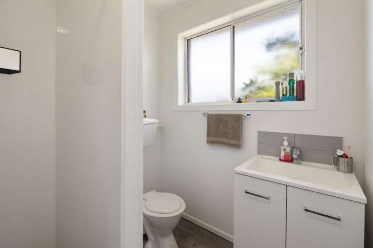 1,2,3/112 Roy Street Palmerston North_26