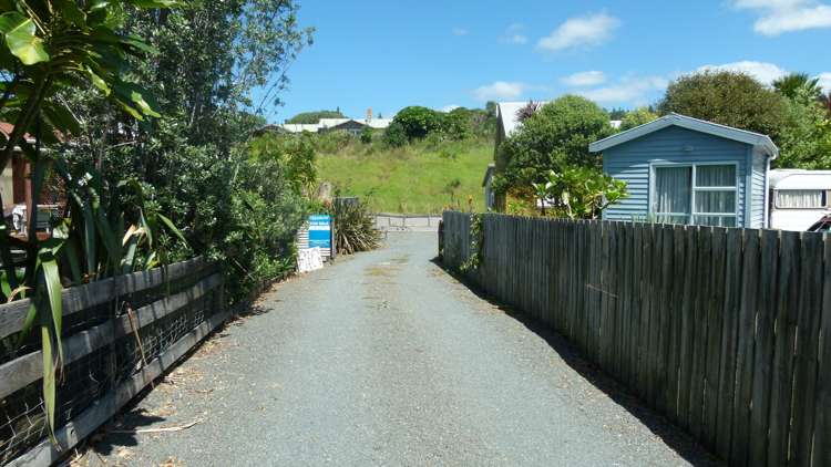 810 Cove Road Waipu_14