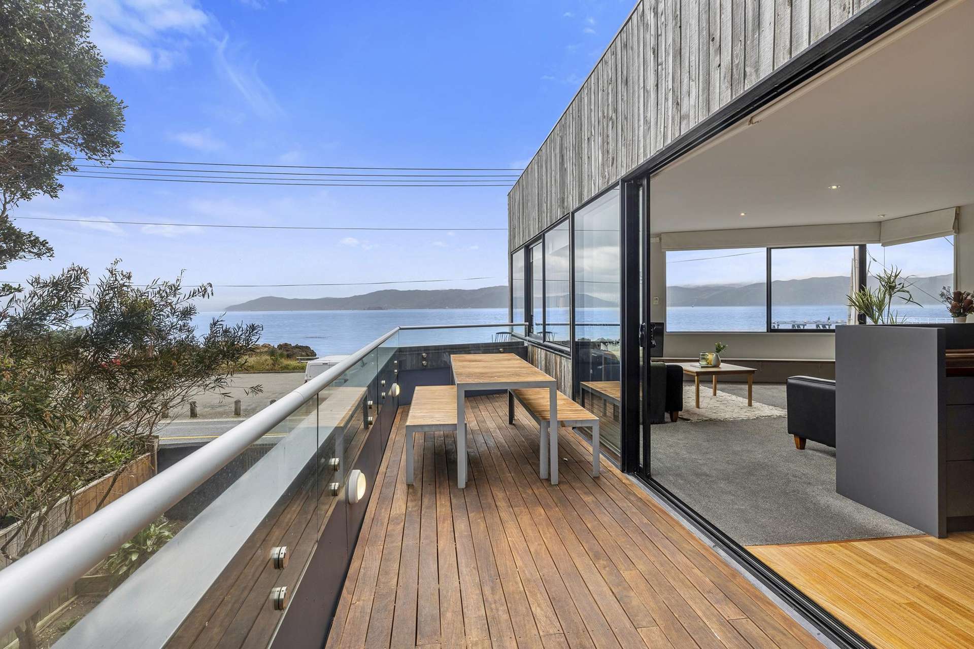 87 Marine Parade Seatoun_0