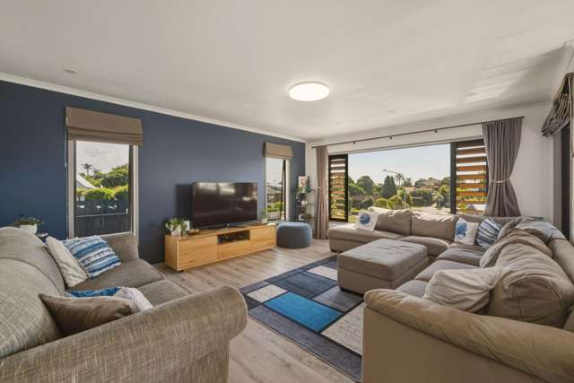 1A Weka Street Matua_2