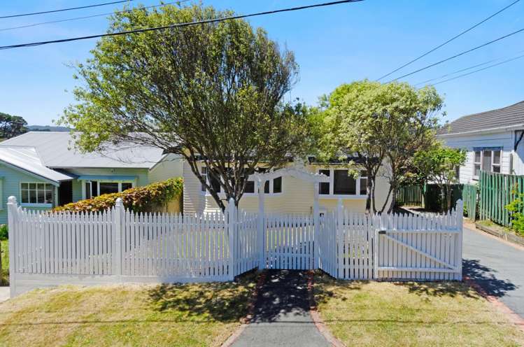 94 Nottingham Street Karori_32