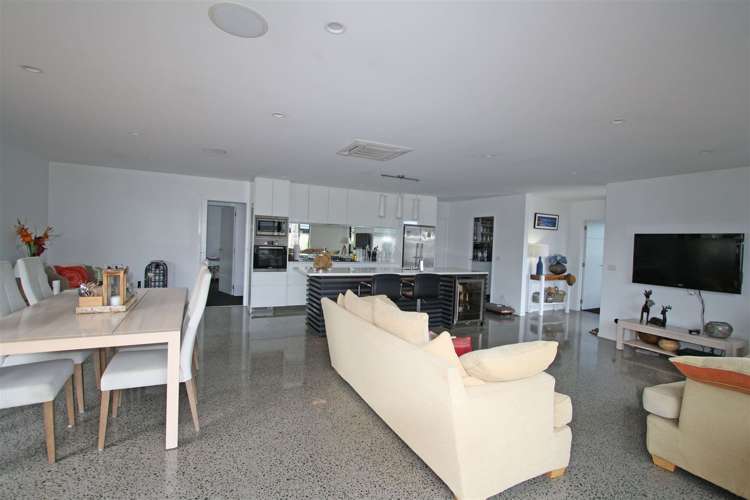 8 Ta Paora Drive Bell Block_6