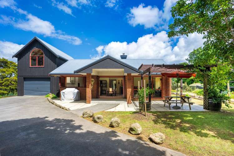 19 Turiapua Lane Parua Bay_1