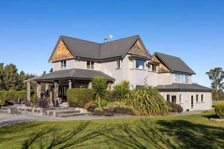 377 Loburn Terrace Road Loburn_2