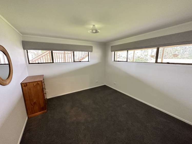 29 Parakai Avenue Parakai_11