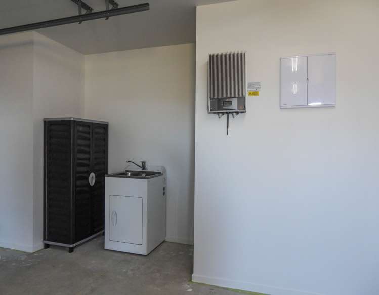 14 Geoff Geering Drive Netherby_14