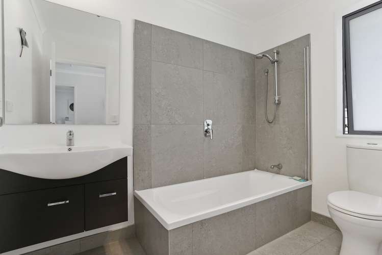 65 Maylee Crescent Gulf Harbour_17