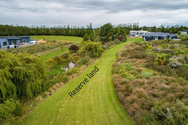 63 Hartwell Drive Kelvin Grove_4