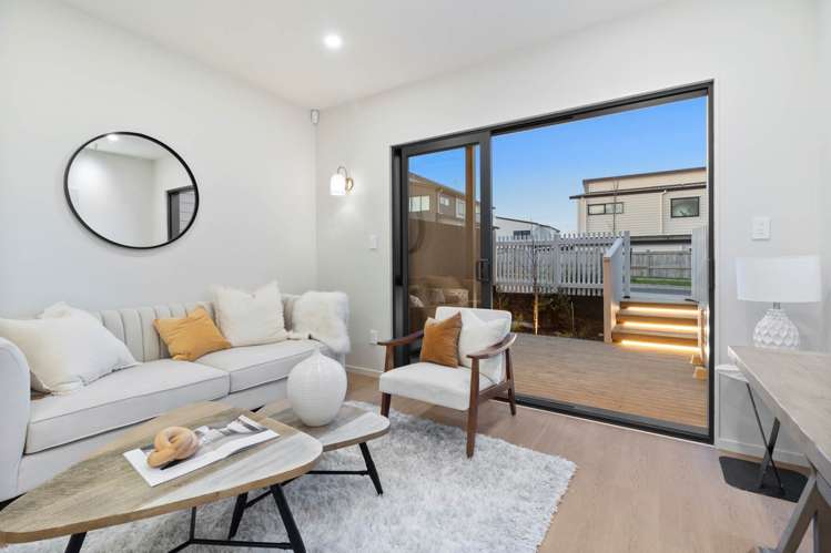 32 Observation Green Hobsonville_20