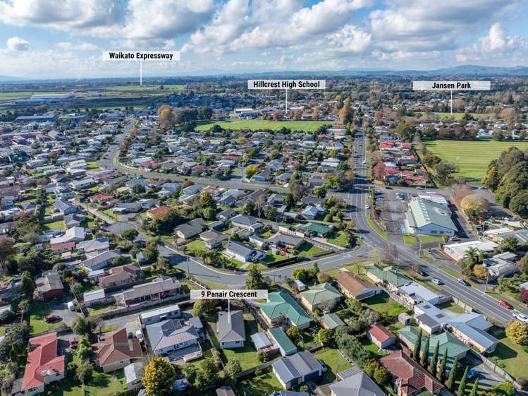 9 Panair Crescent Hillcrest_16