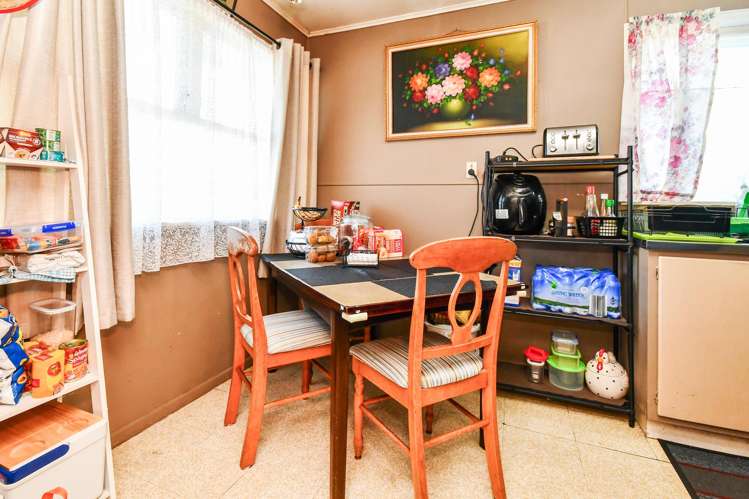 88 Preston Road Clover Park_4