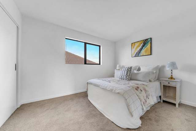 2/1 Duggan Avenue Mangere_2