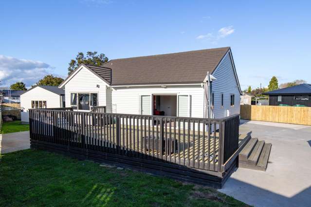 EASY LIVING IN A GREAT LOCATION