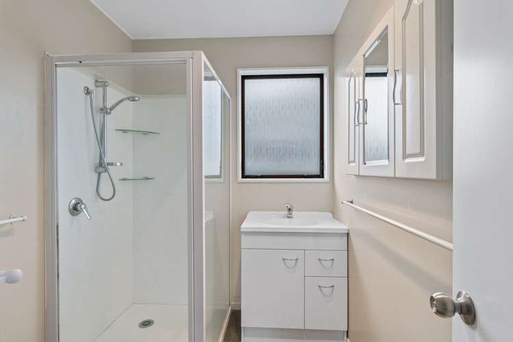 2/279 Main South Road Hornby_10