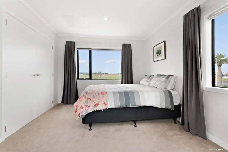 1 Frances Bryers Road Hobsonville_10