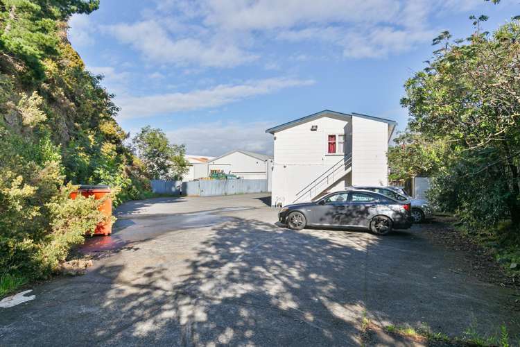 184 Gracefield Road Gracefield_11