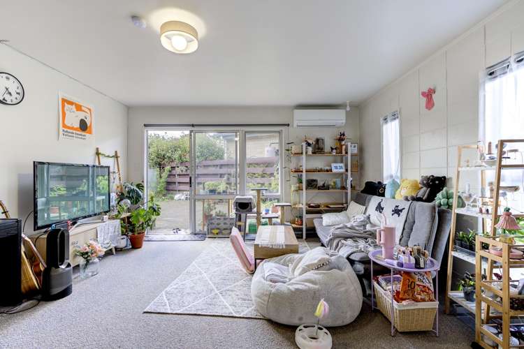 17 Richan Street Glenview_5