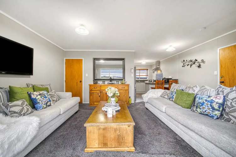 2/21 Berwyn Avenue Takanini_5
