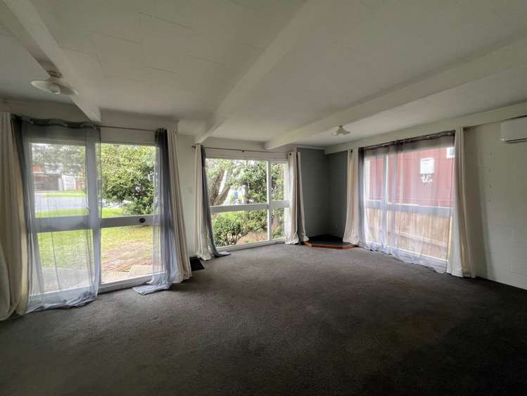 1/1 Corrella Road Belmont_5