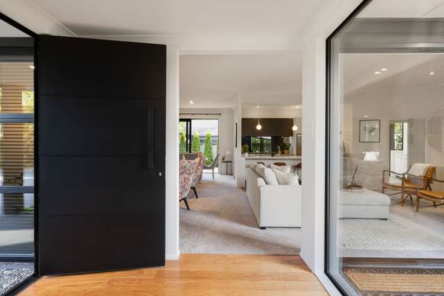 703 River Road Chartwell_2