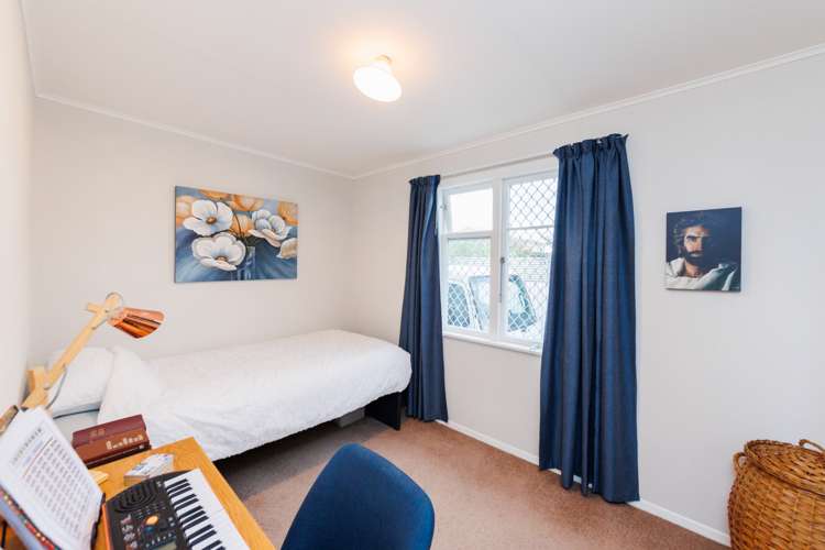 6 Long Melford Road Awapuni_11