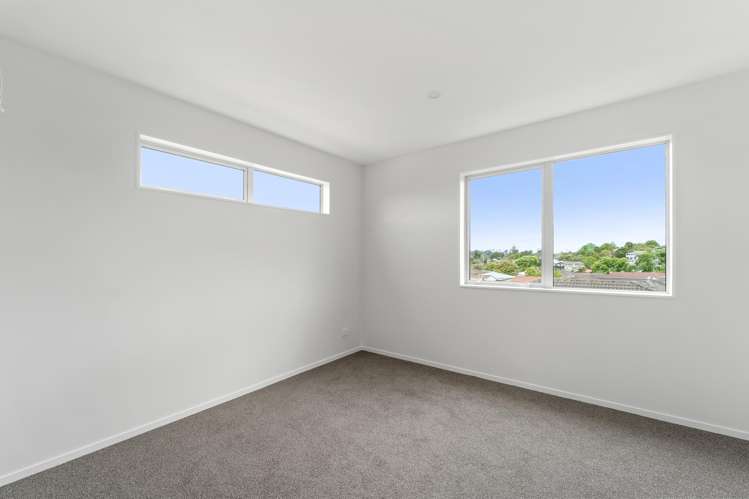 2/470 West Coast Road Glen Eden_9