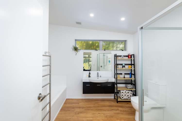 32 Mount Marua Way Mount Marua_21