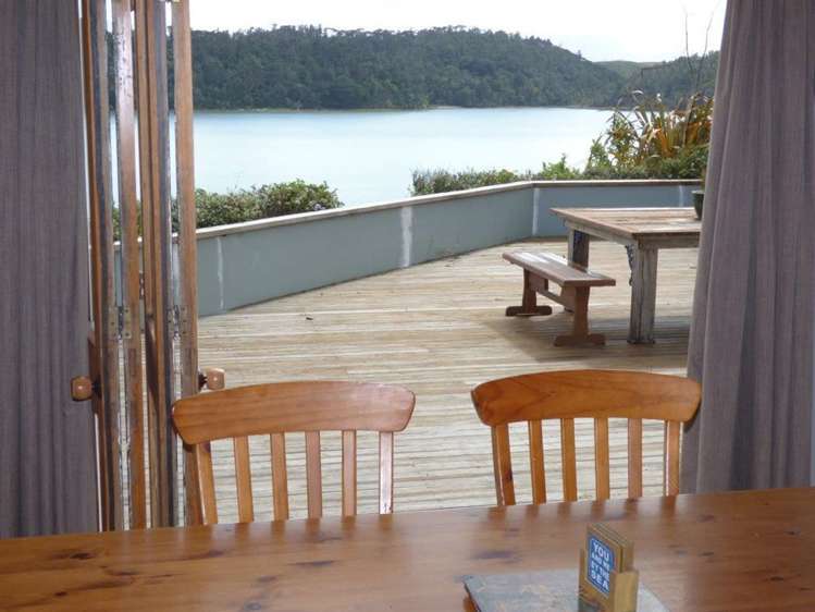 1233 Te Waitere Road Taharoa_19