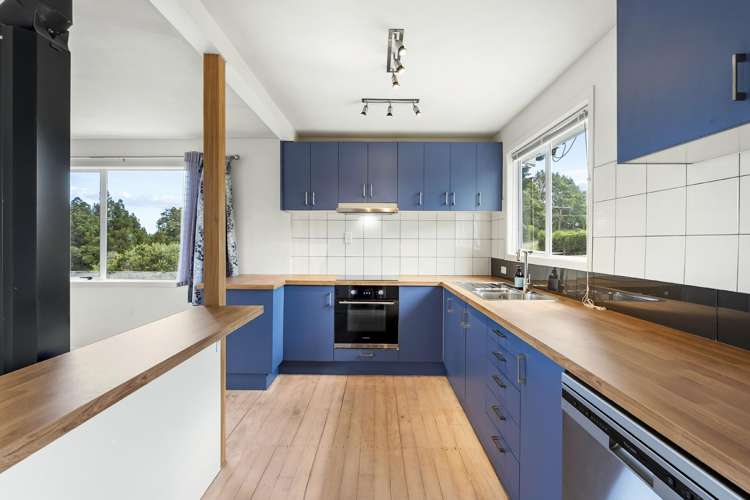 76 Burne Road Waitoki_8